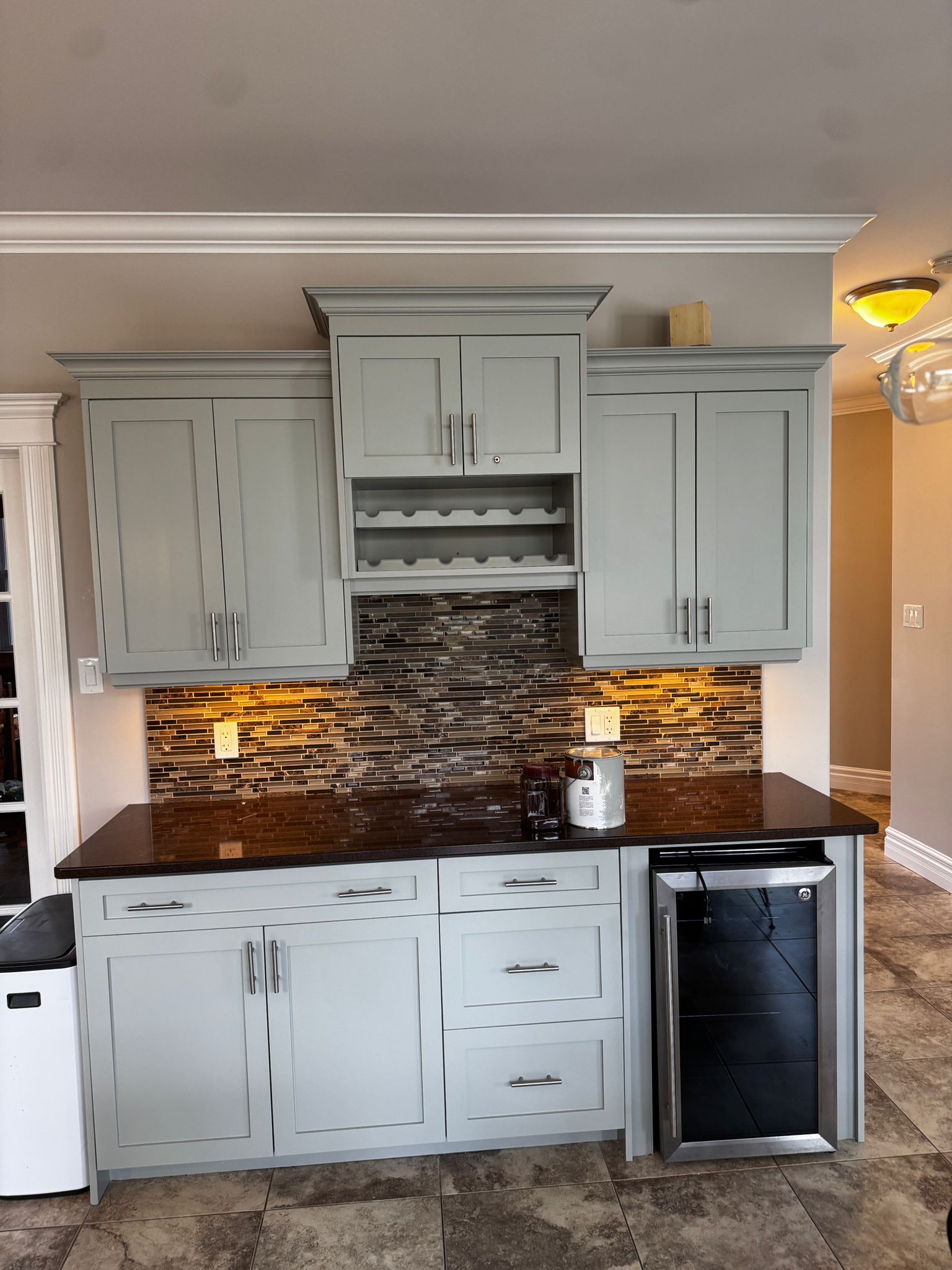Stylish blue kitchen update