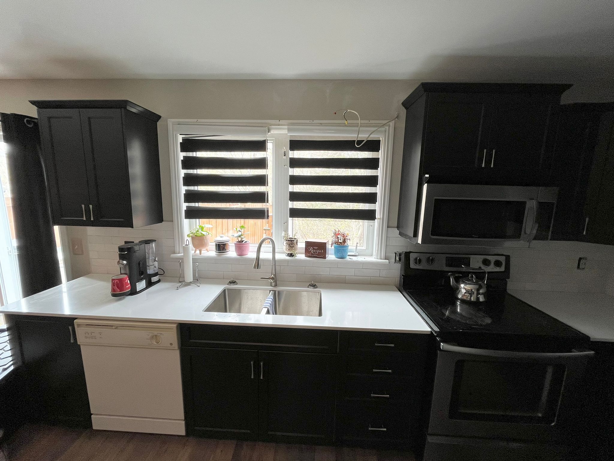 Premium refinished kitchen